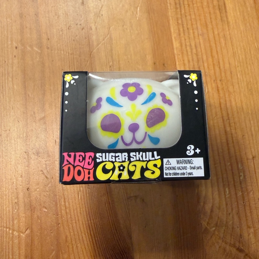 Needoh Sugar Skull Cat
